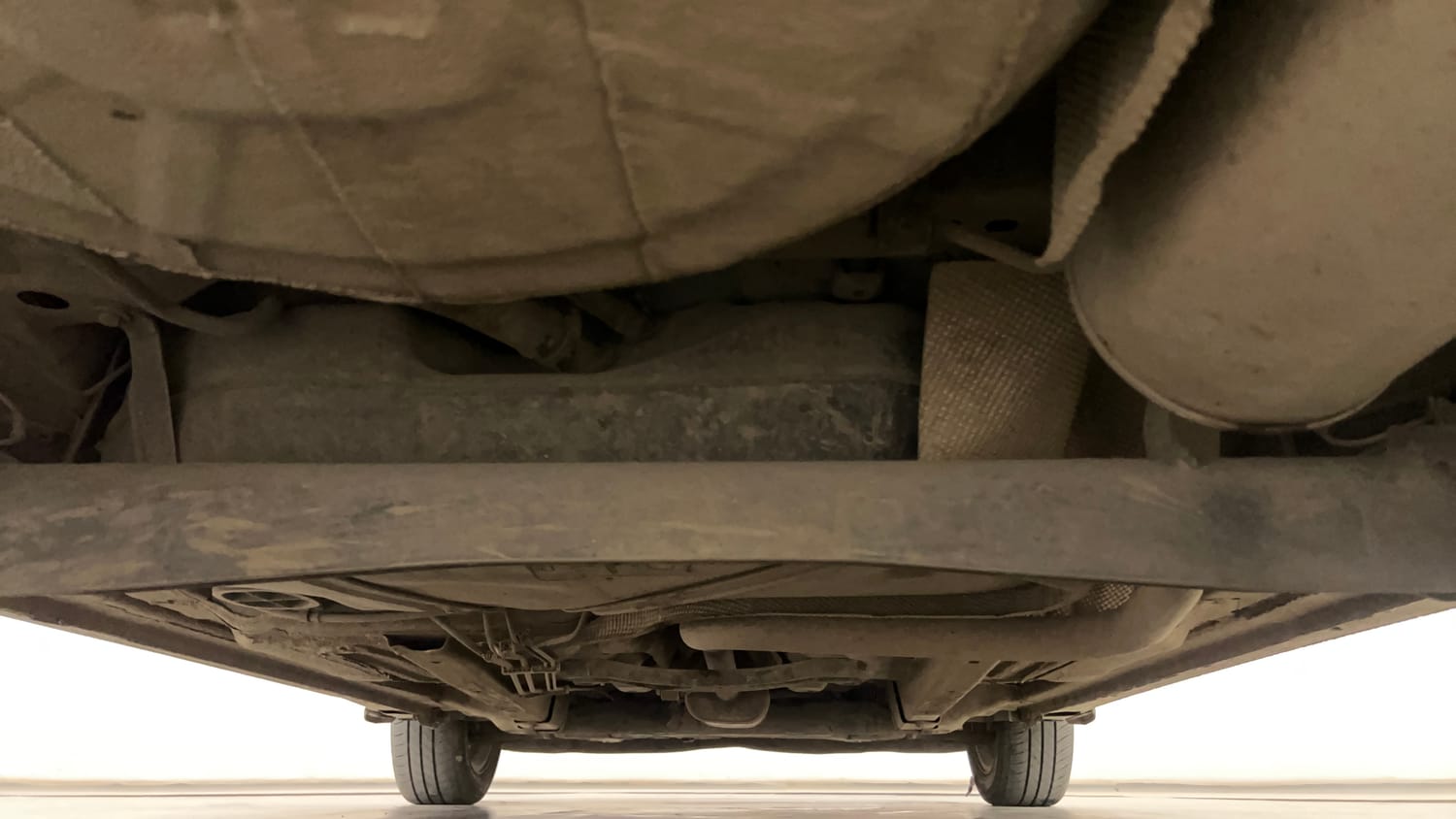 Used 2019 Ford Figo Titanium 1.2 Ti-VCT MT Petrol Manual extra REAR UNDERBODY VIEW (TAKEN FROM REAR)
