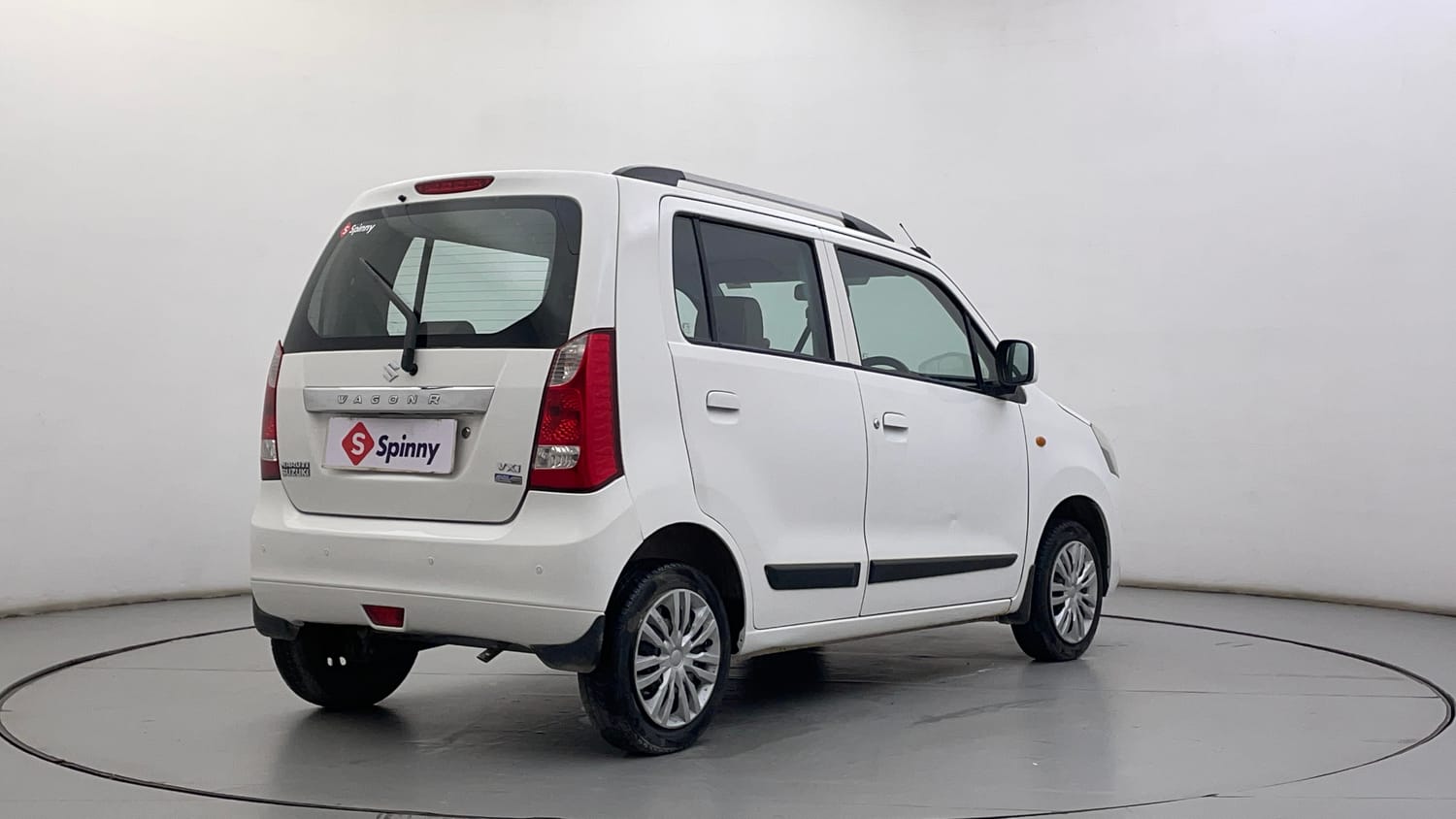 Used 2016 Maruti Suzuki Wagon R 1.0 VXI AMT Petrol Automatic exterior RIGHT REAR CORNER VIEW