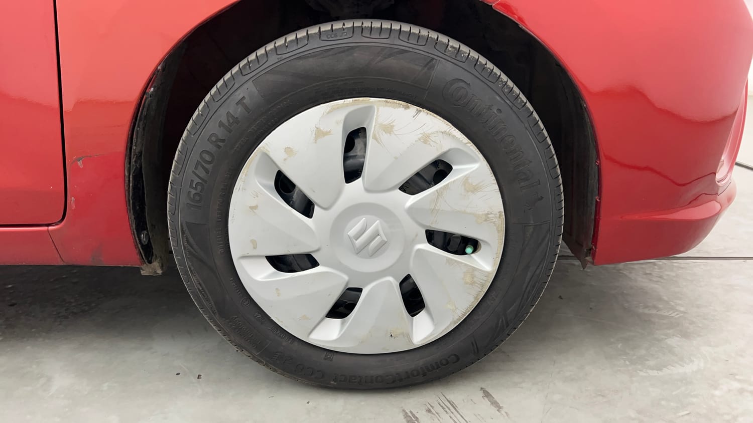 Used 2019 Maruti Suzuki Celerio ZXi Petrol Manual tyres RIGHT FRONT TYRE RIM VIEW