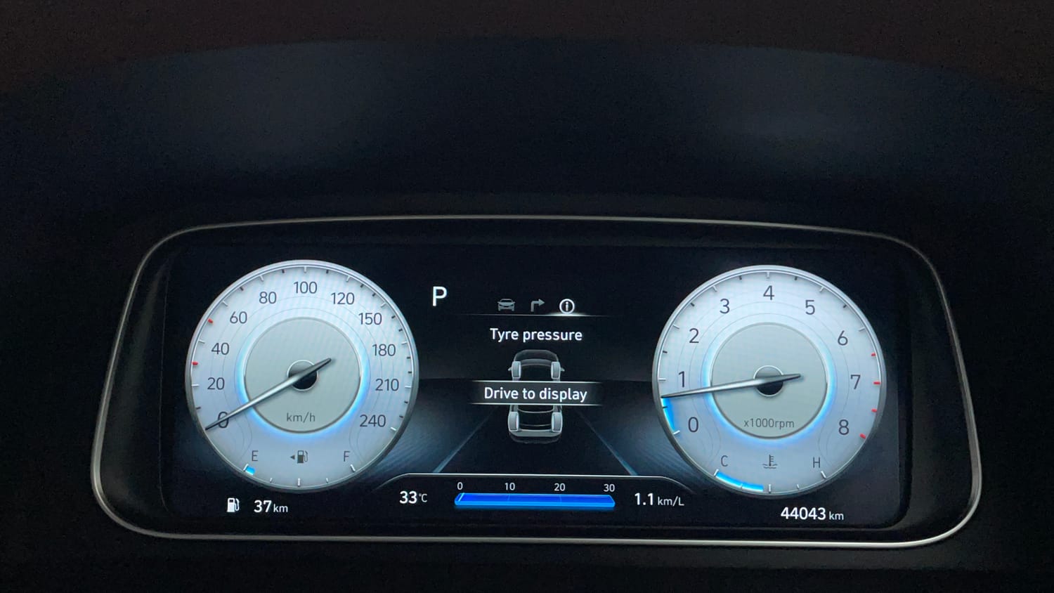 Used 2021 Hyundai Alcazar Platinum (O) 6 STR 2.0 Petrol AT Petrol Automatic interior CLUSTERMETER VIEW