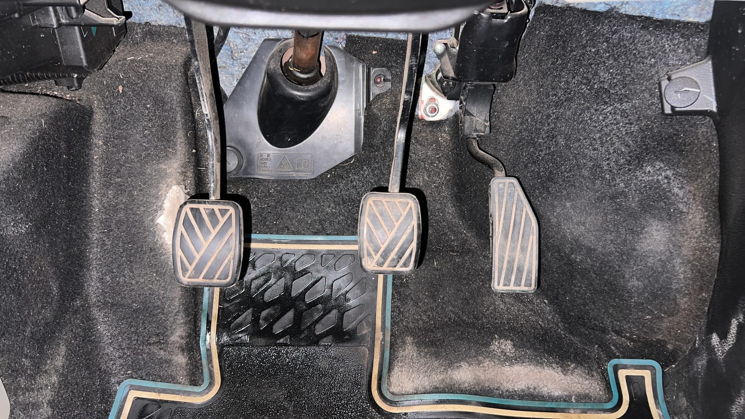 Used 2023 Maruti Suzuki Wagon R ZXI Plus 1.2 Dual Tone Petrol Manual interior PEDALS VIEW