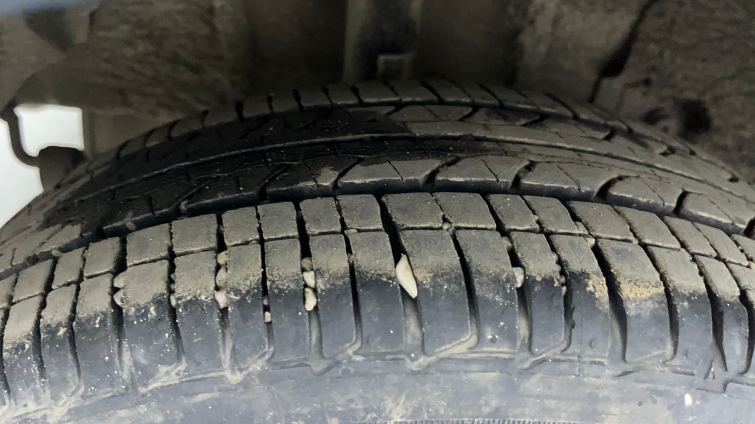 Used 2021 Tata Tigor XZA Plus Petrol Automatic tyres RIGHT REAR TYRE TREAD VIEW