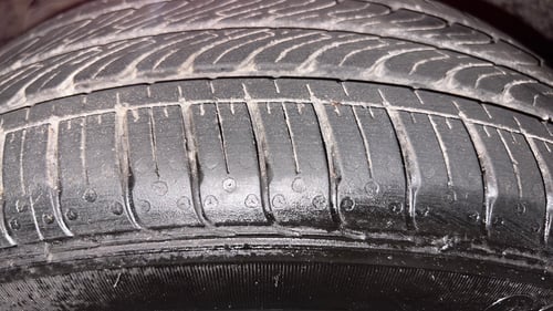 Used 2019 Tata Tiago Revotron XZA Plus Petrol Automatic tyres LEFT FRONT TYRE TREAD VIEW