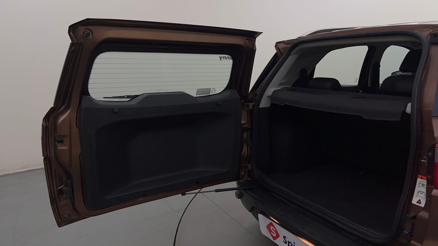 Used 2016 Ford EcoSport Titanium 1.5L TDCi Diesel Manual interior DICKY DOOR OPEN VIEW