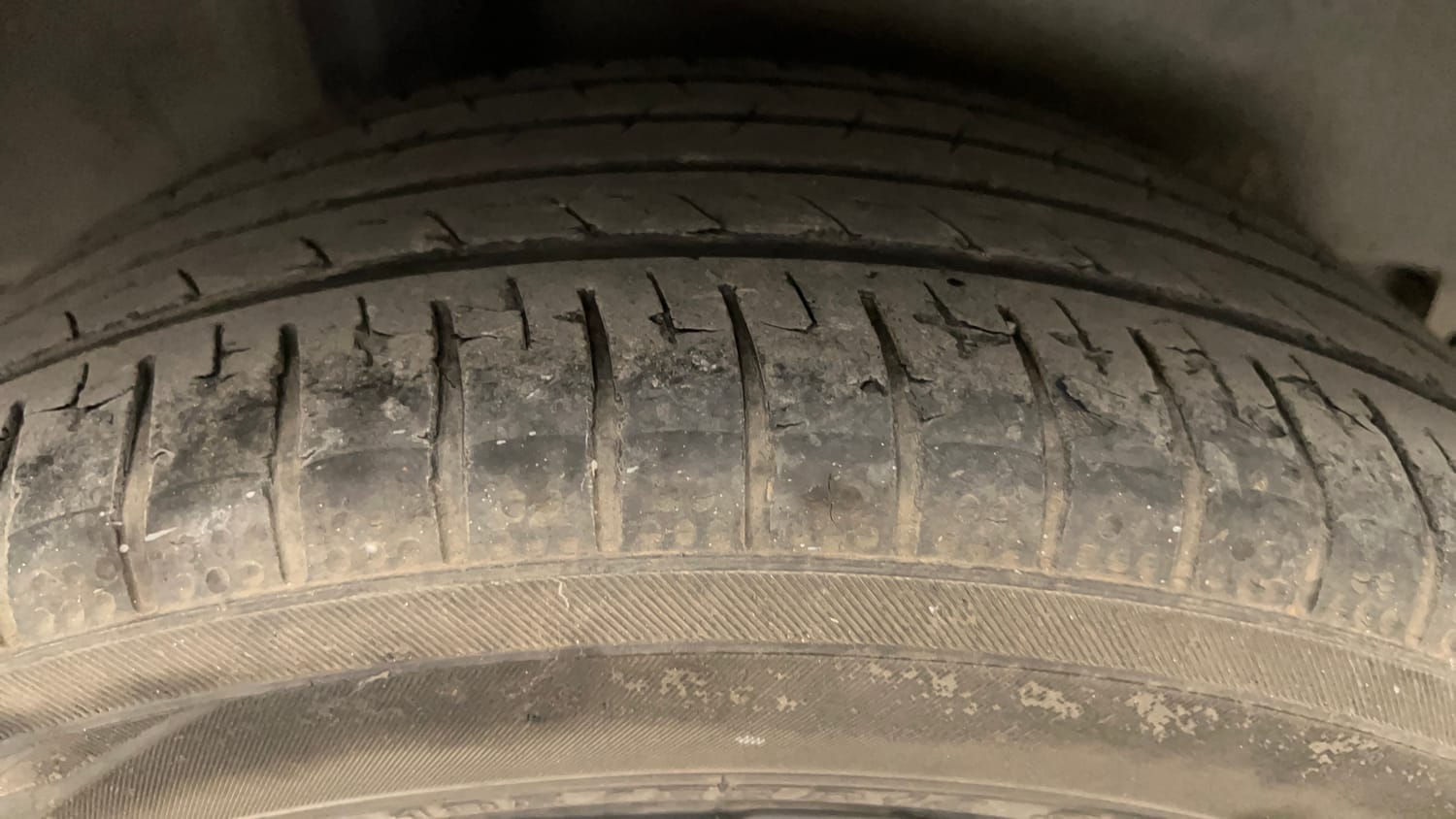 Used 2018 Honda City VX Petrol Petrol Manual tyres RIGHT REAR TYRE TREAD VIEW