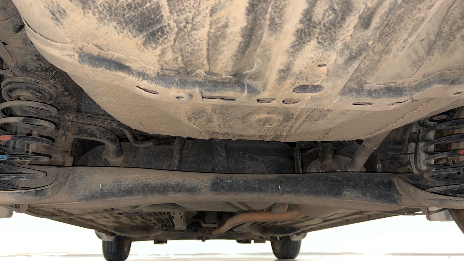 Used 2019 Honda Amaze 1.2 VX CVT Petrol Petrol Automatic extra REAR UNDERBODY VIEW (TAKEN FROM REAR)
