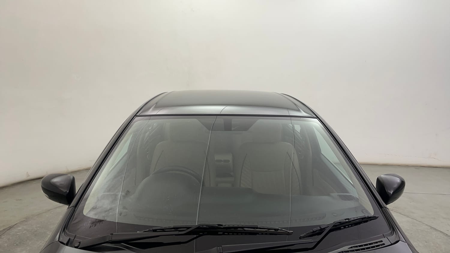 Used 2022 Maruti Suzuki Ciaz Zeta 1.5 Petrol Manual exterior FRONT WINDSHIELD VIEW