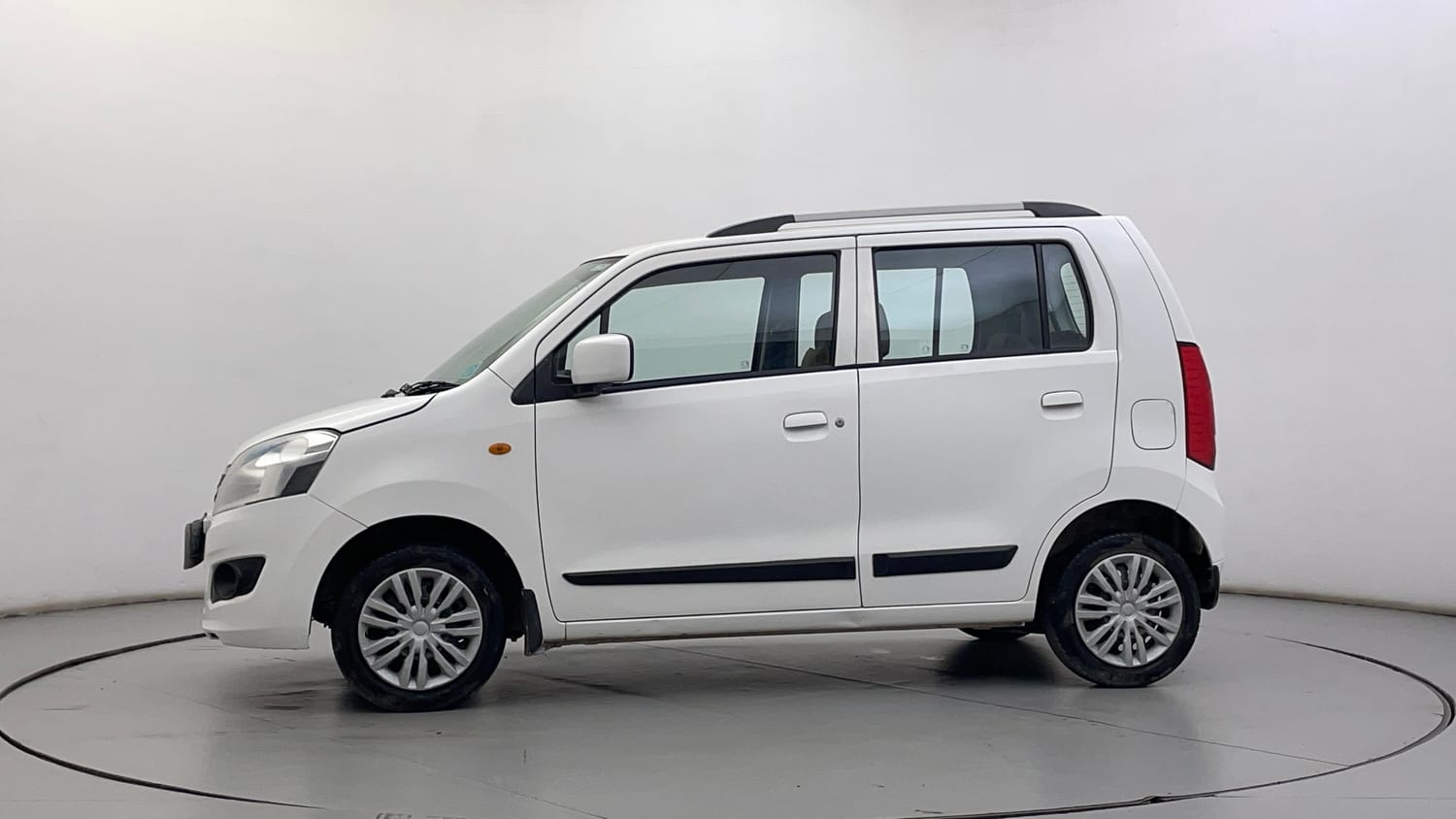Used 2016 Maruti Suzuki Wagon R 1.0 VXI AMT Petrol Automatic exterior LEFT SIDE VIEW