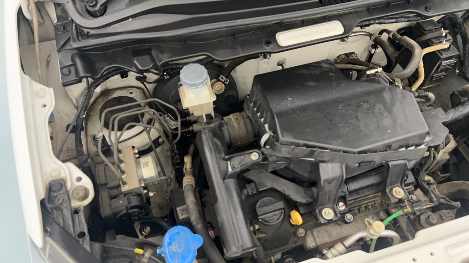 Used 2023 Maruti Suzuki Alto K10 VXi AGS Petrol Automatic engine ENGINE RIGHT SIDE VIEW