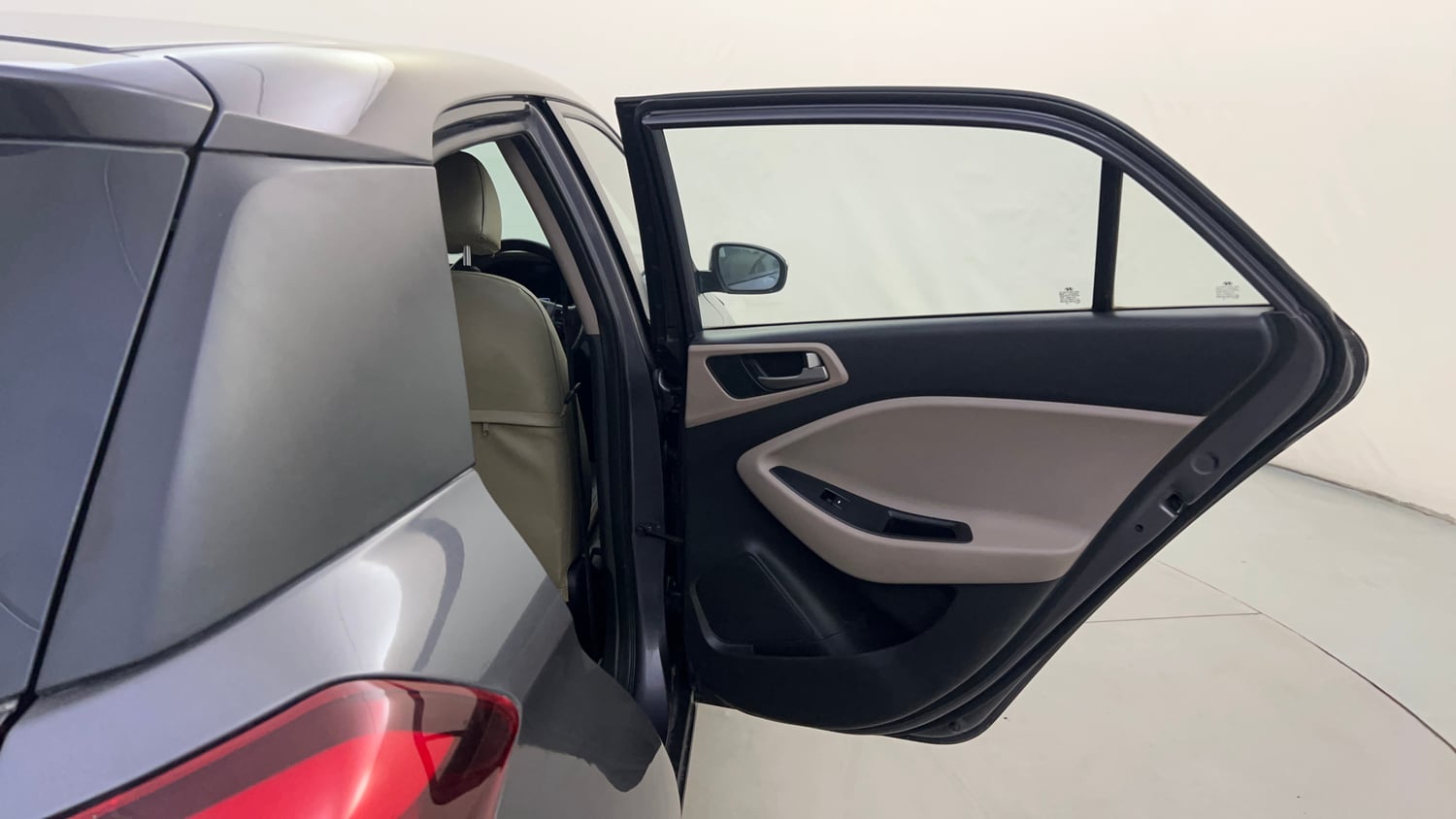 Used 2015 Hyundai Elite i20 Asta 1.2 Petrol Manual interior RIGHT REAR DOOR OPEN VIEW
