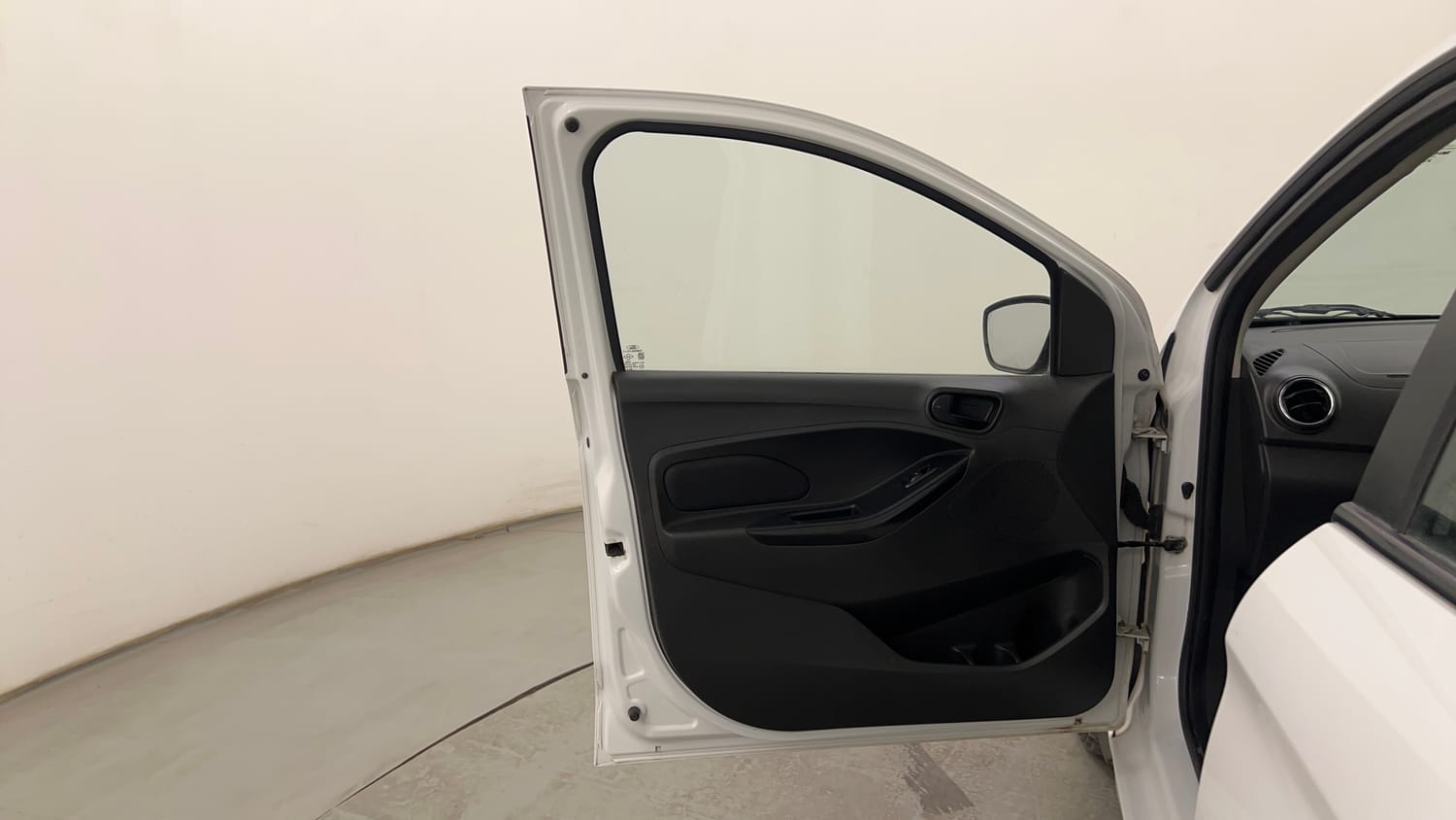 Used 2019 Ford Figo Titanium 1.2 Ti-VCT MT Petrol Manual interior LEFT FRONT DOOR OPEN VIEW
