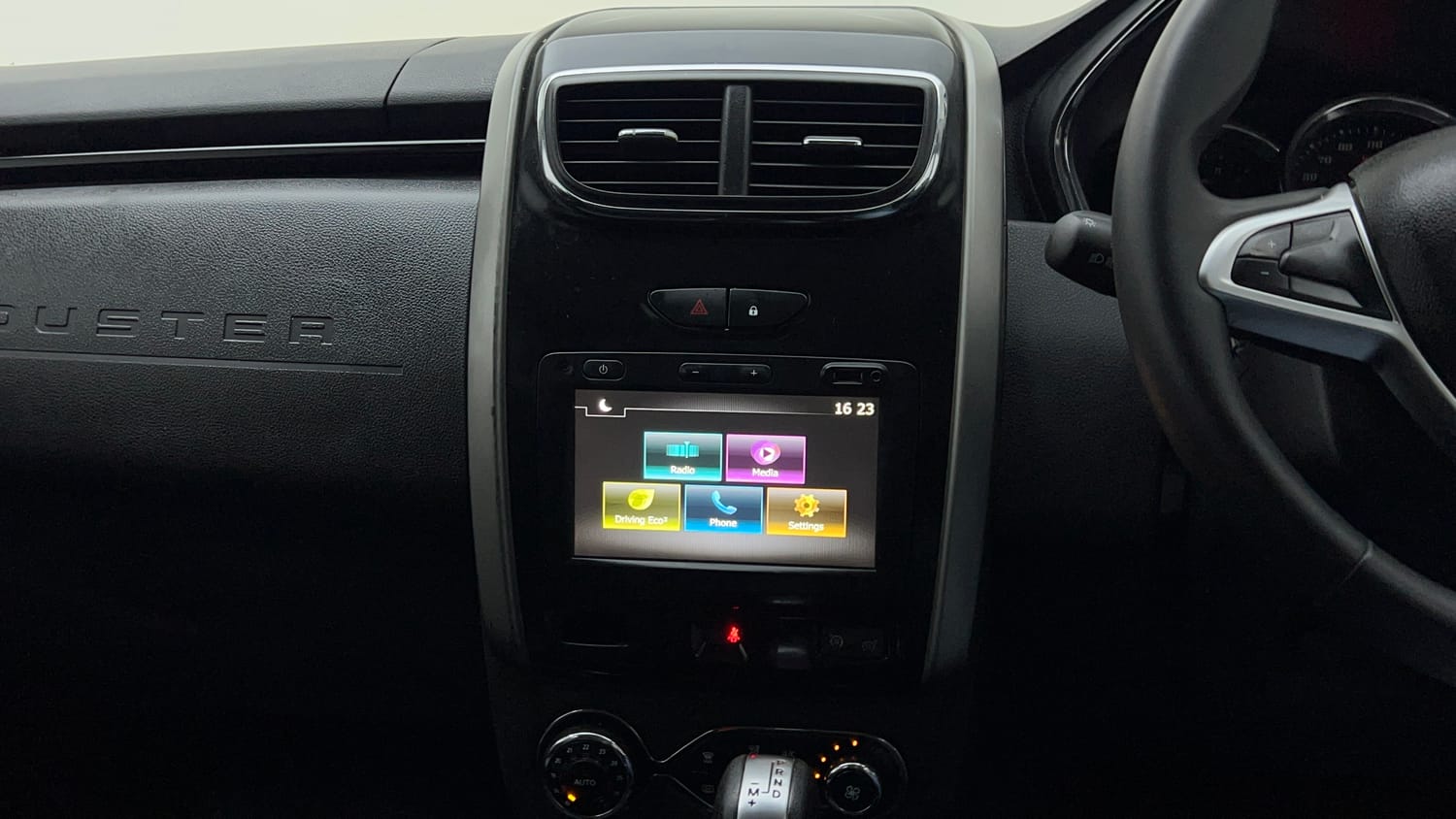 Used 2021 Renault Duster RXZ 1.3 Turbo Petrol CVT Petrol Automatic interior MUSIC SYSTEM & AC CONTROL VIEW