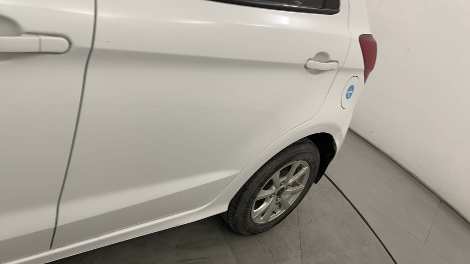 Used 2019 Ford Figo Titanium 1.2 Ti-VCT MT Petrol Manual dents MINOR SCRATCH
