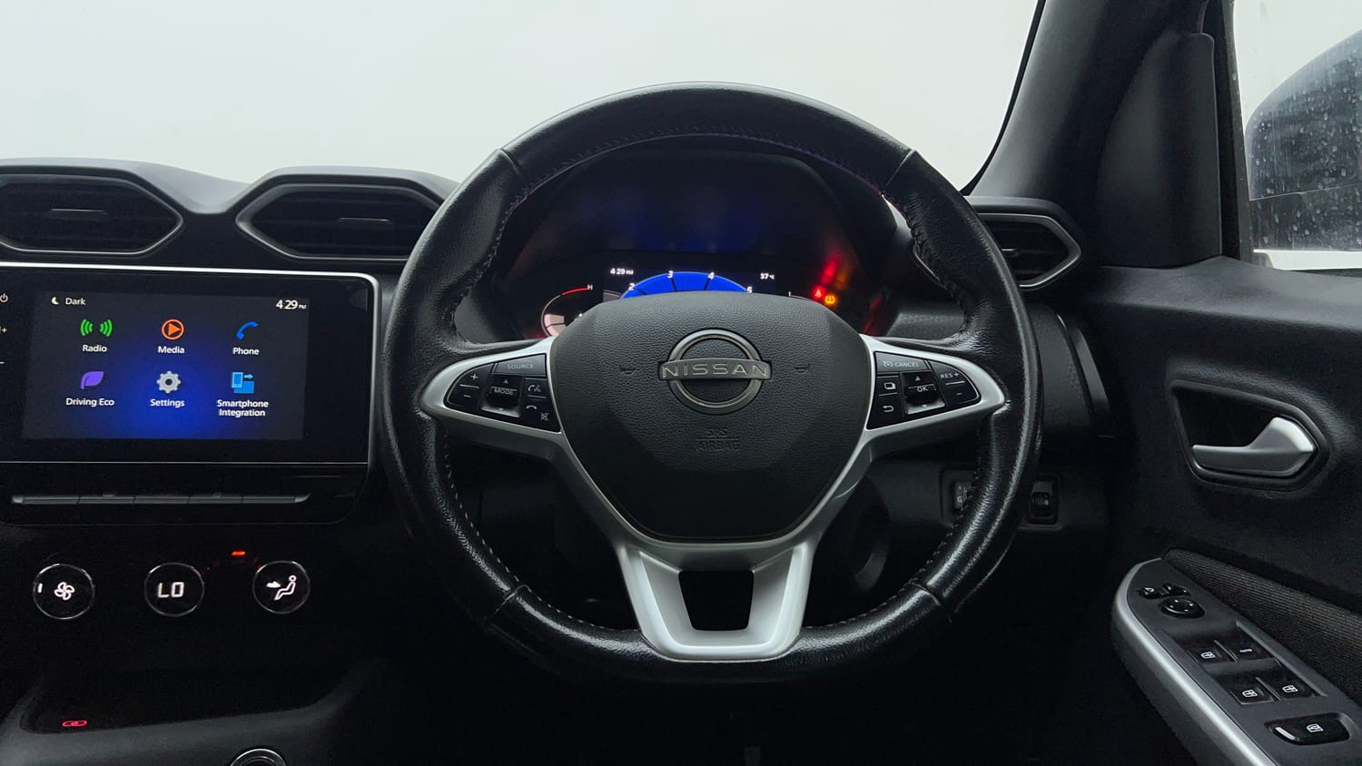 Used 2021 Nissan Magnite XV Premium Petrol + CNG(Outside Fitted) Cng Manual interior STEERING VIEW