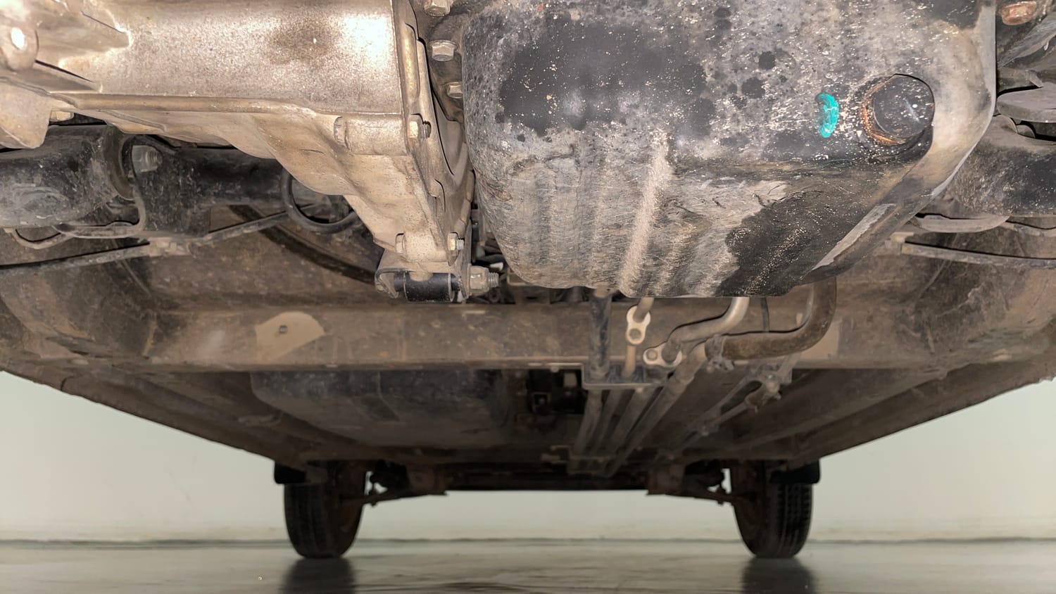 Used 2015 Tata Nano Twist XT Petrol Manual extra REAR UNDERBODY VIEW (TAKEN FROM REAR)