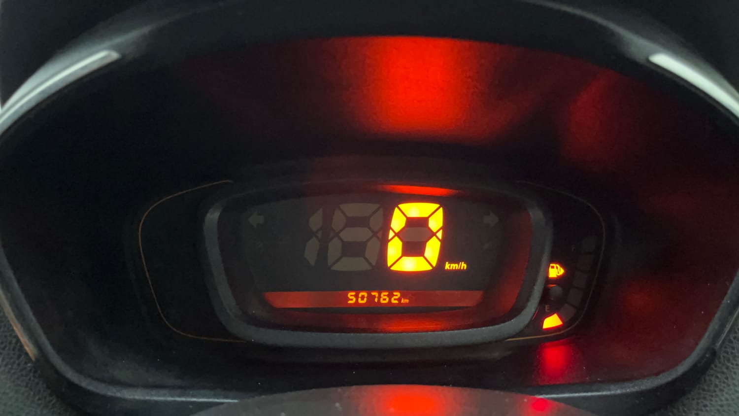 Used 2018 Renault Kwid CLIMBER 1.0 Petrol Manual interior CLUSTERMETER VIEW