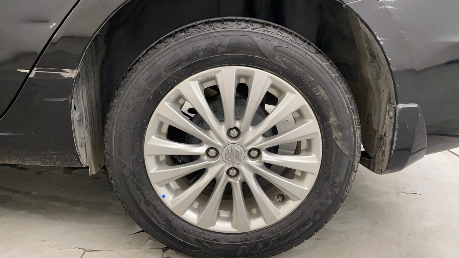 Used 2022 Maruti Suzuki Ciaz Zeta 1.5 Petrol Manual tyres LEFT REAR TYRE RIM VIEW