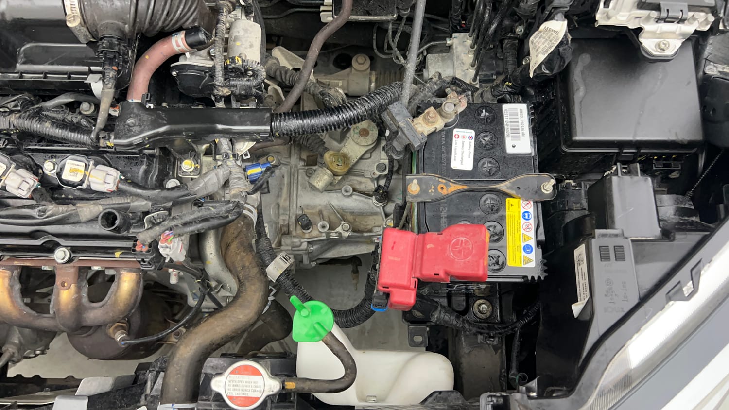 Used 2023 Maruti Suzuki Ignis Zeta 1.2 MT Petrol Manual engine ENGINE LEFT SIDE VIEW