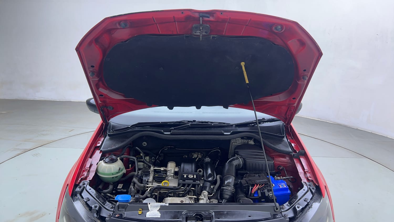 Used 2018 Volkswagen Polo GT TSI Petrol Automatic engine ENGINE & BONNET OPEN FRONT VIEW