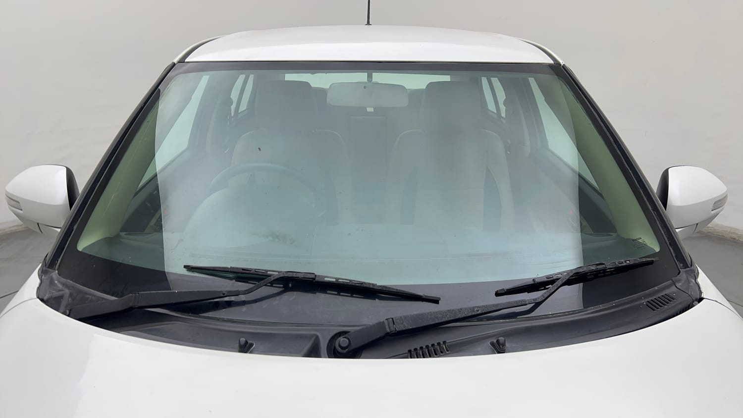 Used 2017 Maruti Suzuki Swift Dzire VXI Petrol Manual exterior FRONT WINDSHIELD VIEW