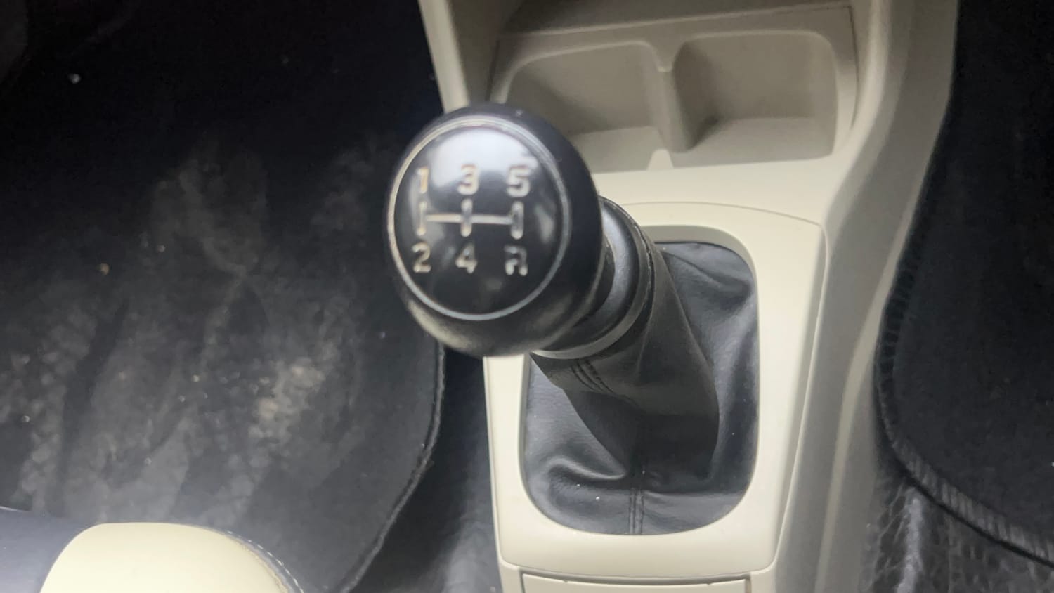 Used 2021 Maruti Suzuki Alto 800 VXi Petrol Manual interior GEAR  KNOB VIEW