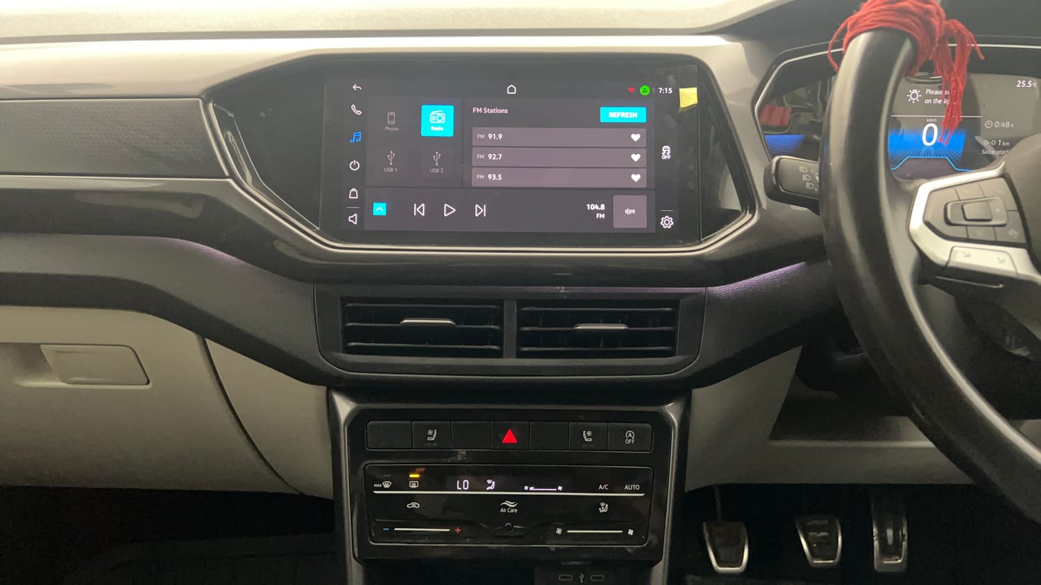 Used 2022 Volkswagen Taigun Topline 1.0 TSI MT Petrol Manual interior MUSIC SYSTEM & AC CONTROL VIEW