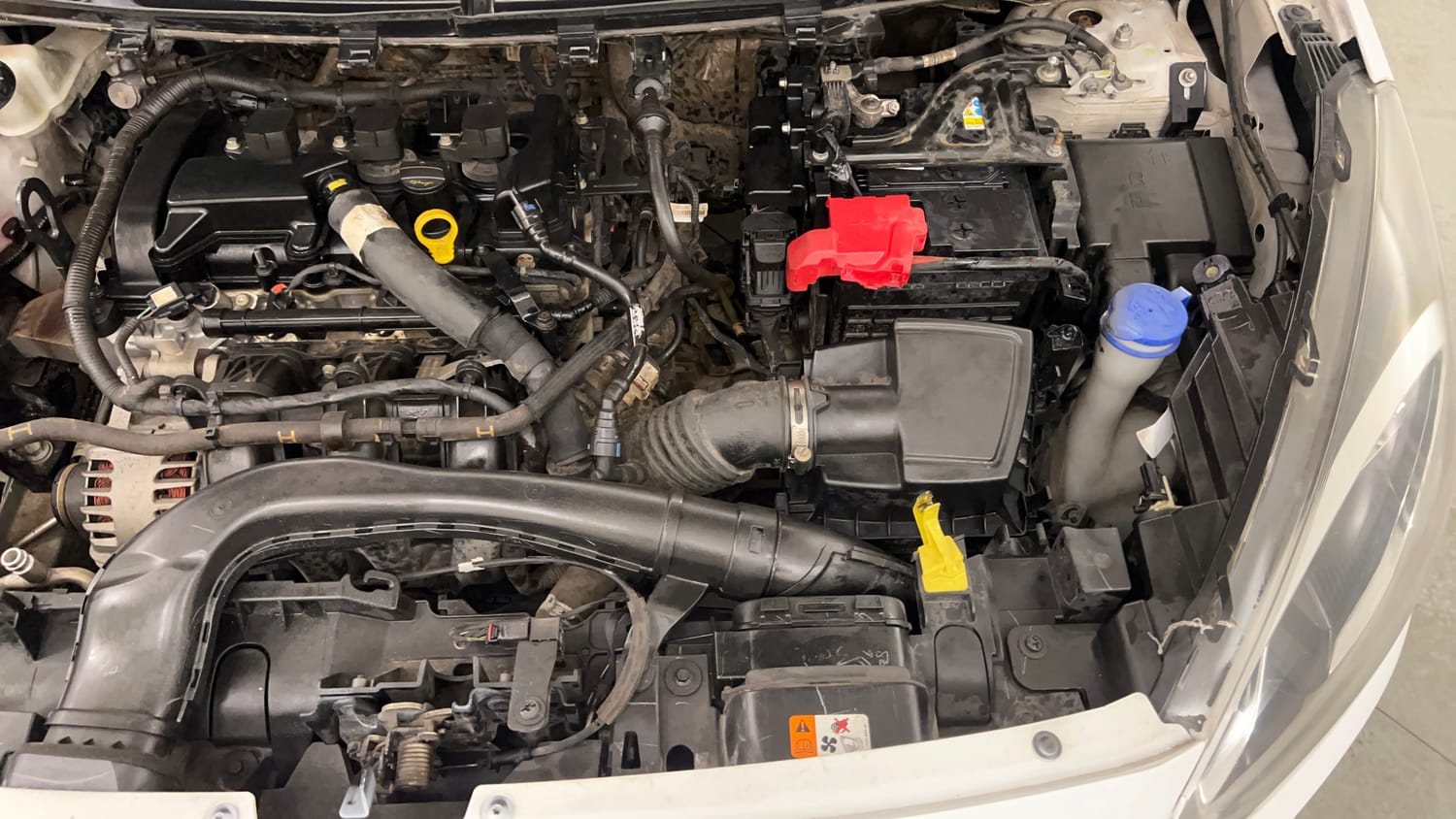 Used 2019 Ford Figo Titanium 1.2 Ti-VCT MT Petrol Manual engine ENGINE LEFT SIDE VIEW