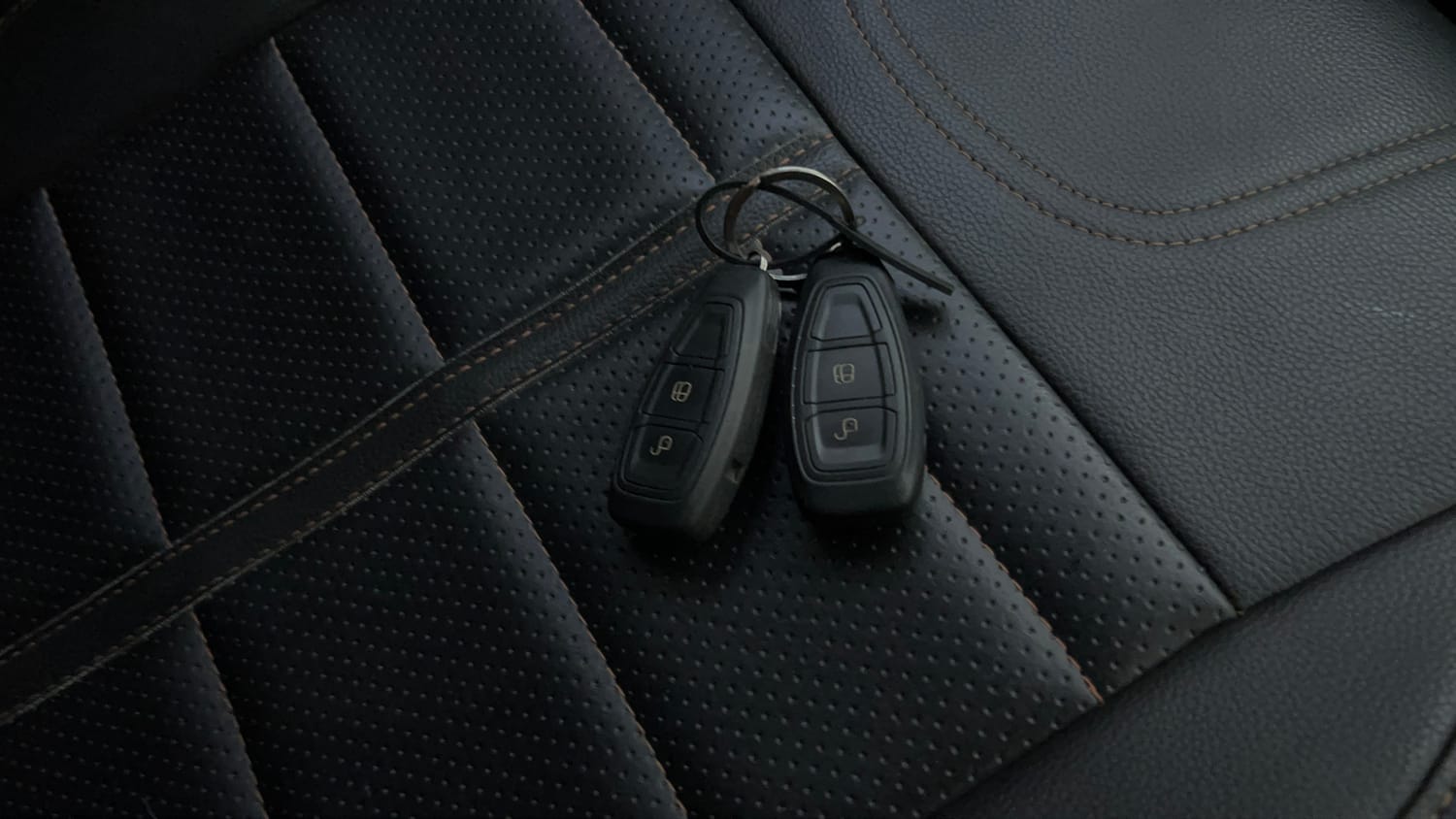 Used 2016 Ford EcoSport Titanium 1.5L TDCi Diesel Manual extra CAR KEY VIEW