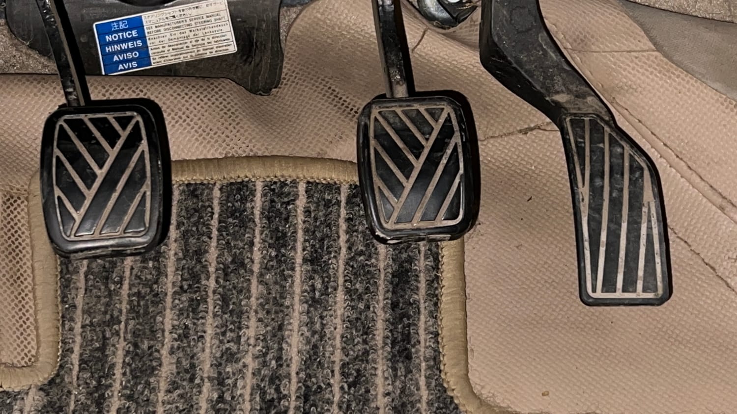 Used 2018 Maruti Suzuki Ciaz Sigma 1.4 MT Petrol Manual interior PEDALS VIEW