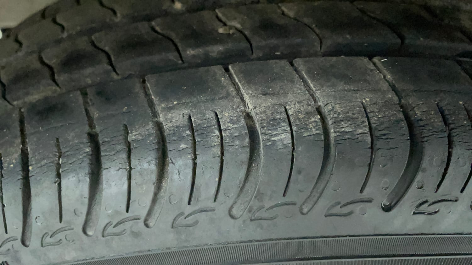 Used 2022 Maruti Suzuki Wagon R ZXI 1.2 Petrol Manual tyres RIGHT REAR TYRE TREAD VIEW