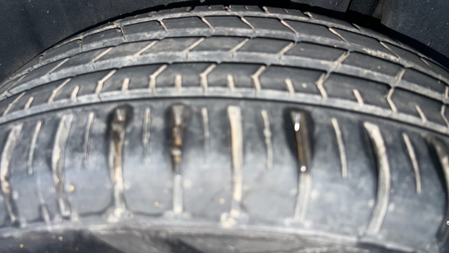 Used 2024 Maruti Suzuki Baleno Alpha AGS Petrol Automatic tyres LEFT REAR TYRE TREAD VIEW