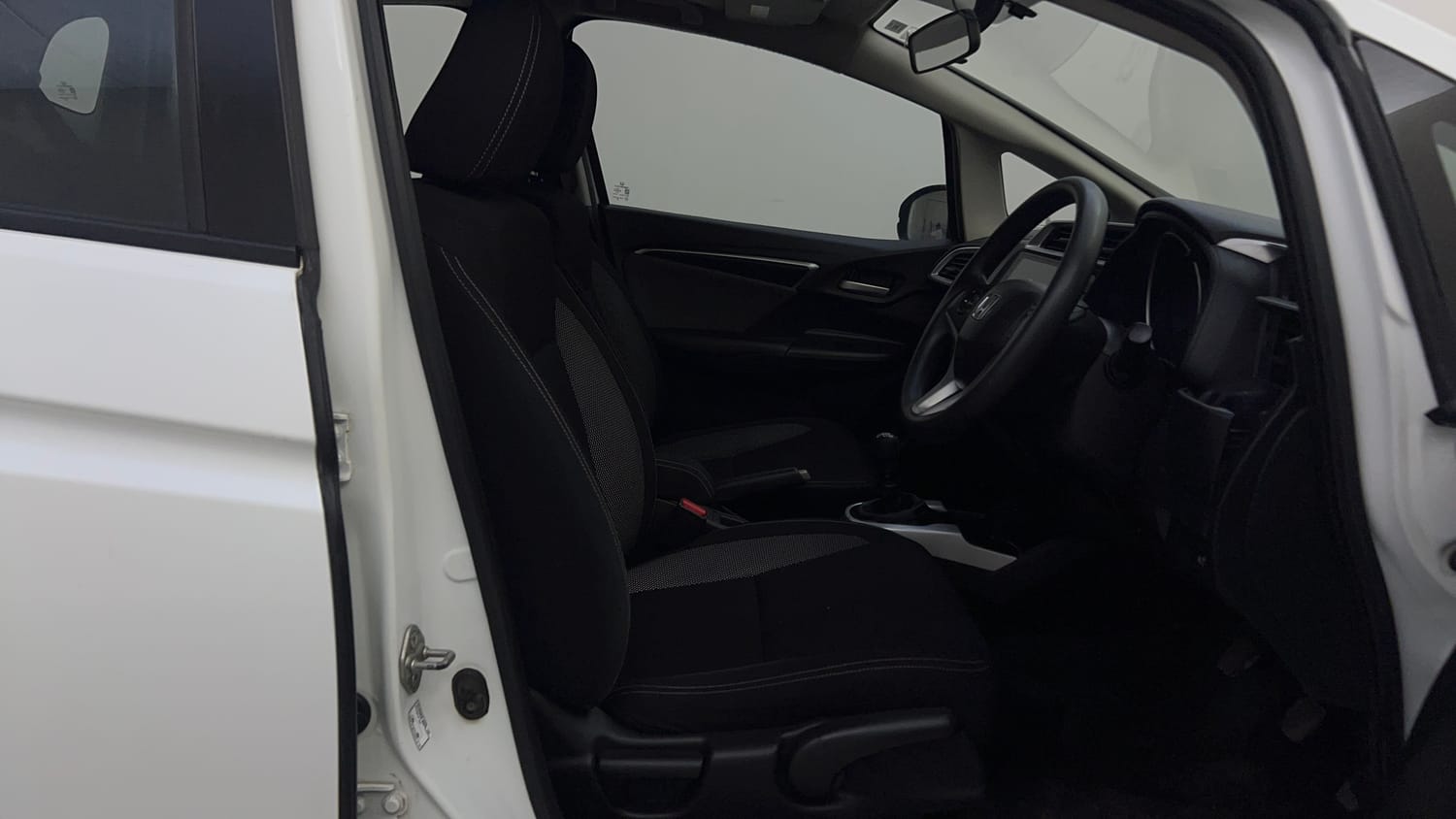 Used 2017 Honda WR-V VX MT Diesel Diesel Manual interior RIGHT SIDE FRONT DOOR CABIN VIEW