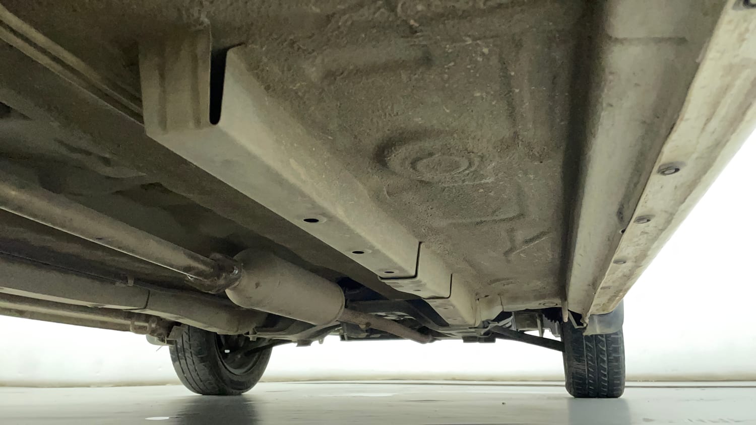 Used 2016 Maruti Suzuki Wagon R 1.0 VXI AMT Petrol Automatic extra REAR RIGHT UNDERBODY VIEW
