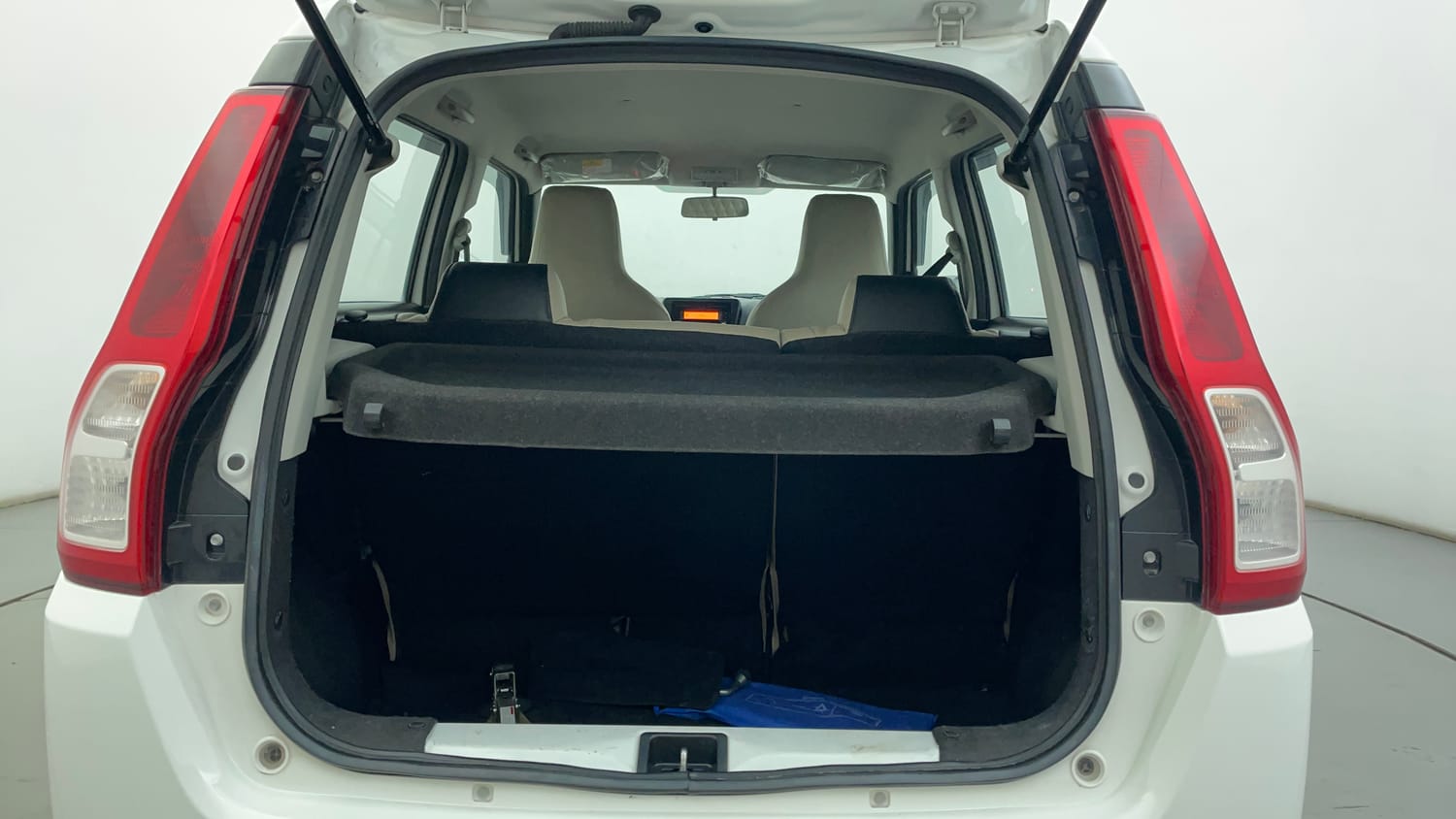 Used 2022 Maruti Suzuki Wagon R ZXI 1.2 Petrol Manual interior DICKY INSIDE VIEW