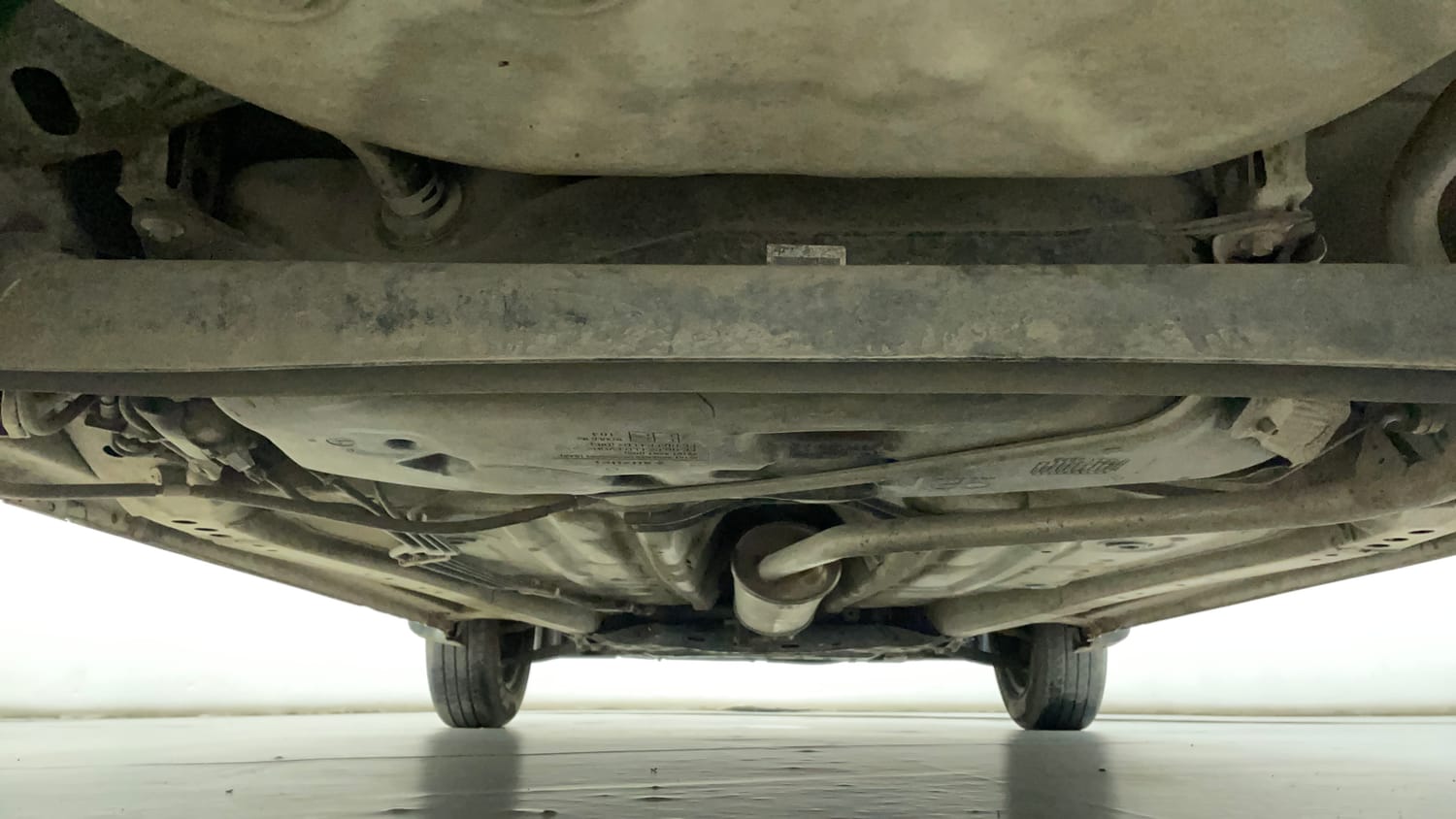 Used 2022 Maruti Suzuki Wagon R ZXI 1.2 Petrol Manual extra REAR UNDERBODY VIEW (TAKEN FROM REAR)