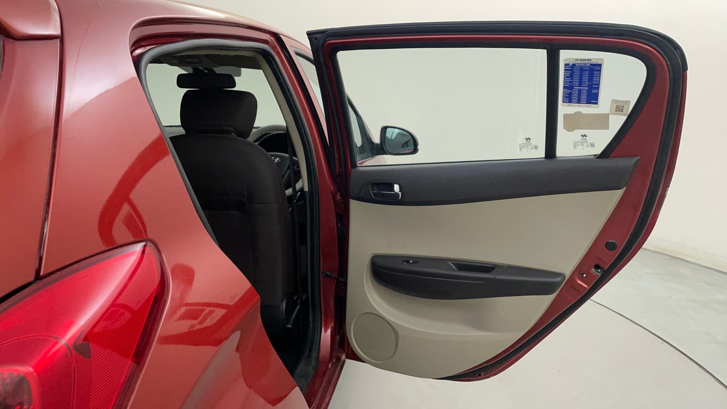 Used 2014 Hyundai i20 Asta 1.2 Petrol Manual interior RIGHT REAR DOOR OPEN VIEW