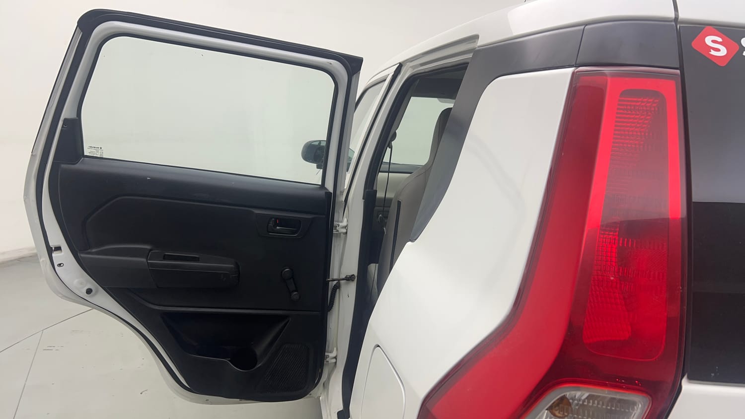 Used 2019 Maruti Suzuki Wagon R LXi 1.0 CNG Cng Manual interior LEFT REAR DOOR OPEN VIEW