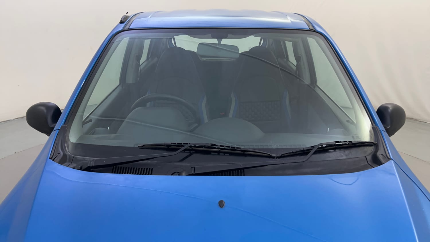 Used 2018 Maruti Suzuki Alto 800 VXi Petrol Manual exterior FRONT WINDSHIELD VIEW