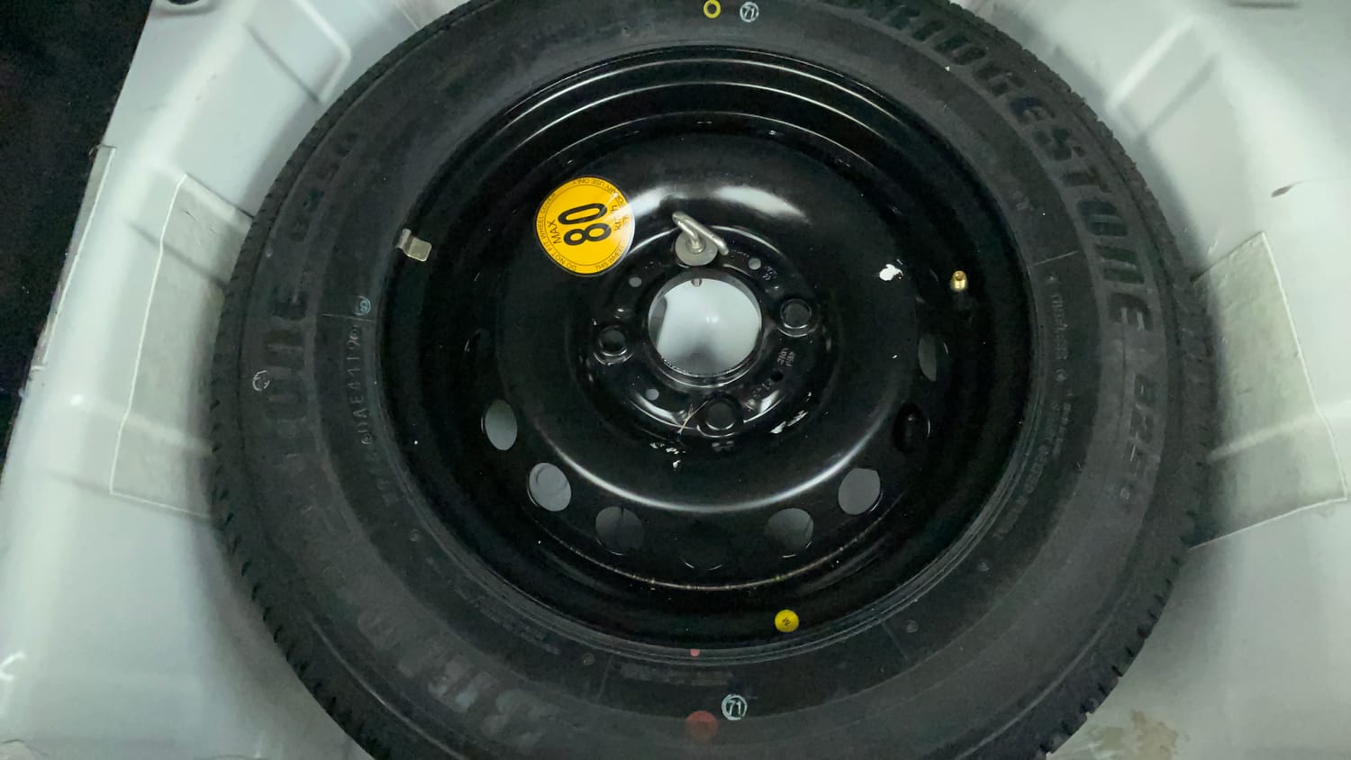 Used 2020 Tata Tiago XZA Petrol Automatic tyres SPARE TYRE VIEW