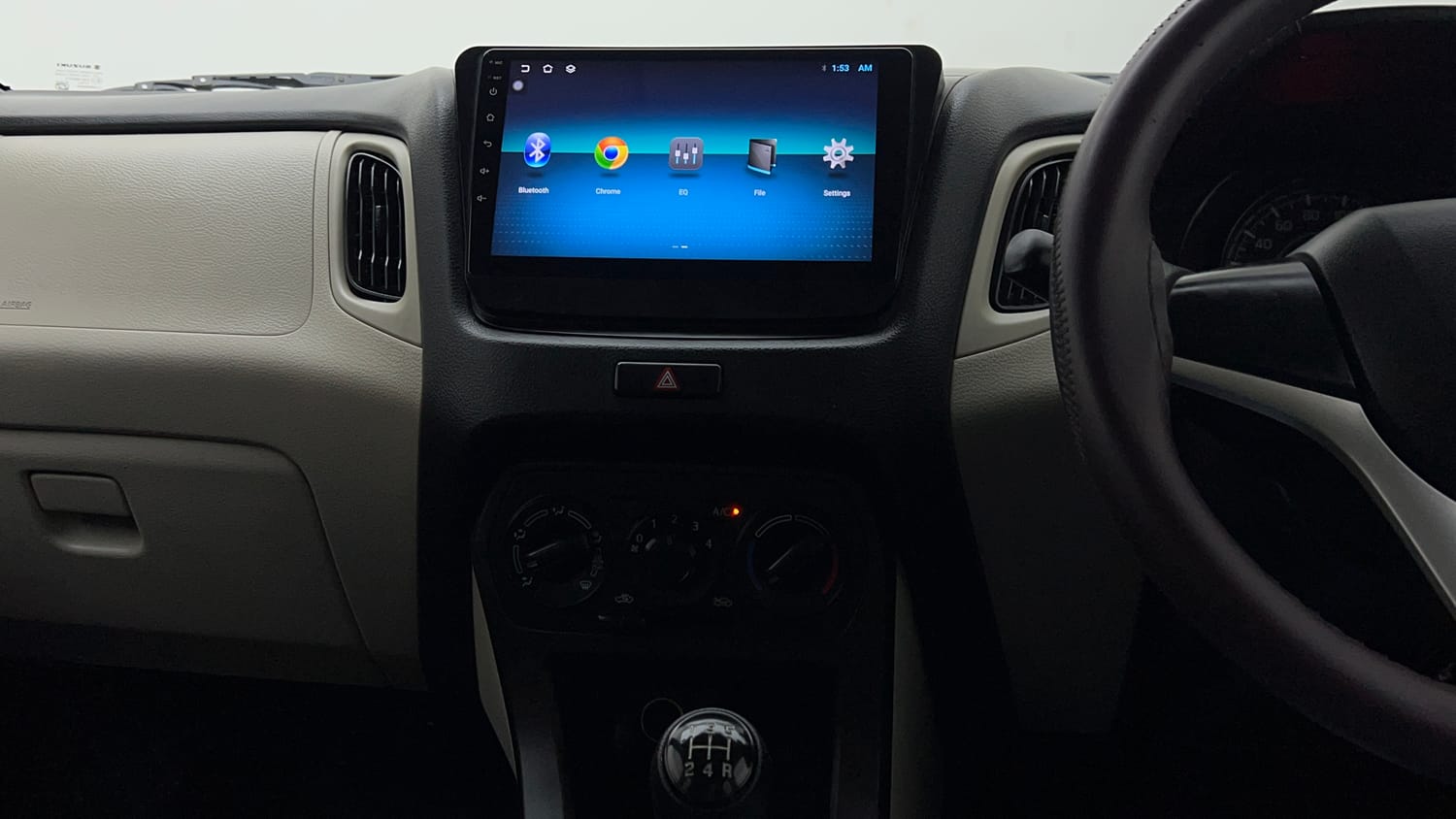 Used 2024 Maruti Suzuki Wagon R VXI 1.0 Petrol Manual interior MUSIC SYSTEM & AC CONTROL VIEW