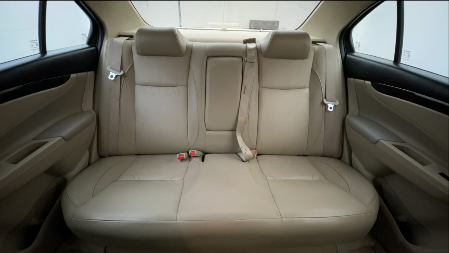 Used 2017 Maruti Suzuki Ciaz Alpha 1.3 Hybrid Diesel Manual interior REAR SEAT CONDITION VIEW