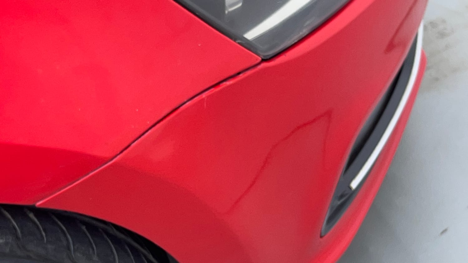 Used 2018 Volkswagen Polo GT TSI Petrol Automatic dents MINOR SCRATCH