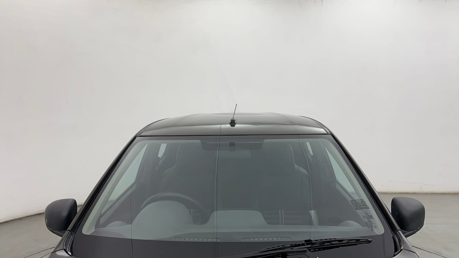Used 2019 Renault Kwid RXT (O) 1.0 SCE Edition Petrol Manual exterior FRONT WINDSHIELD VIEW