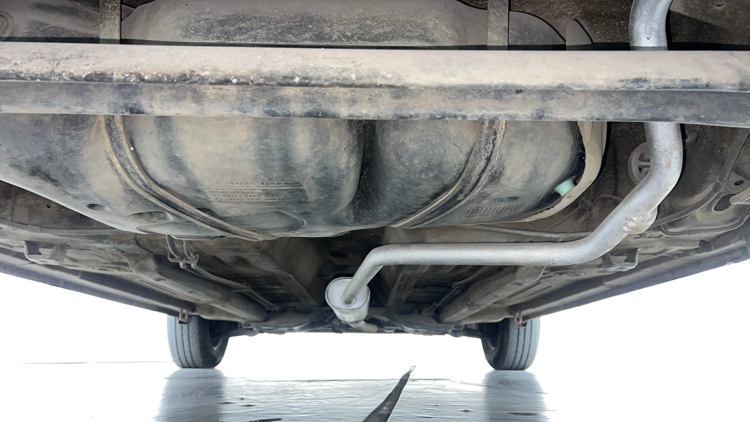 Used 2019 Maruti Suzuki Celerio ZXi Petrol Manual extra REAR UNDERBODY VIEW (TAKEN FROM REAR)