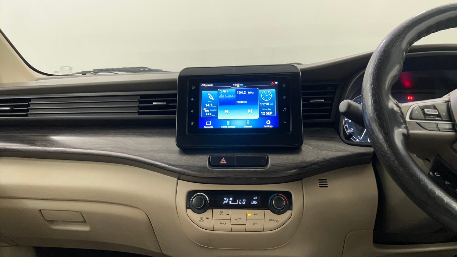 Used 2023 Maruti Suzuki Ertiga ZXi Plus Petrol Manual interior MUSIC SYSTEM & AC CONTROL VIEW