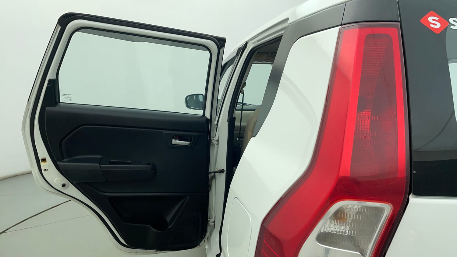 Used 2022 Maruti Suzuki Wagon R ZXI 1.2 Petrol Manual interior LEFT REAR DOOR OPEN VIEW