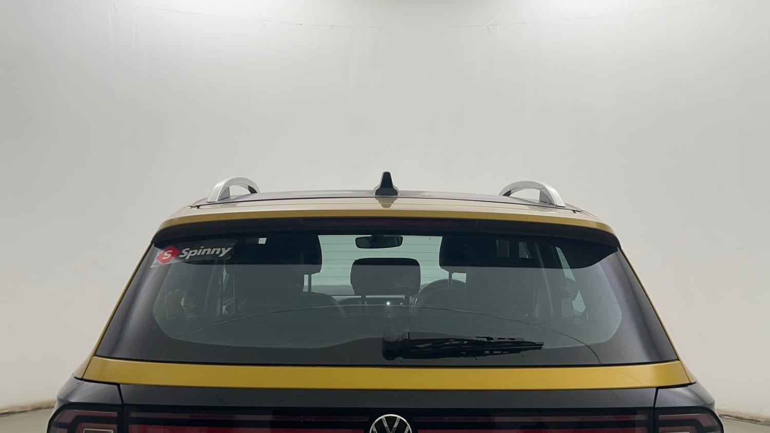 Used 2022 Volkswagen Taigun Topline 1.0 TSI MT Petrol Manual exterior BACK WINDSHIELD VIEW