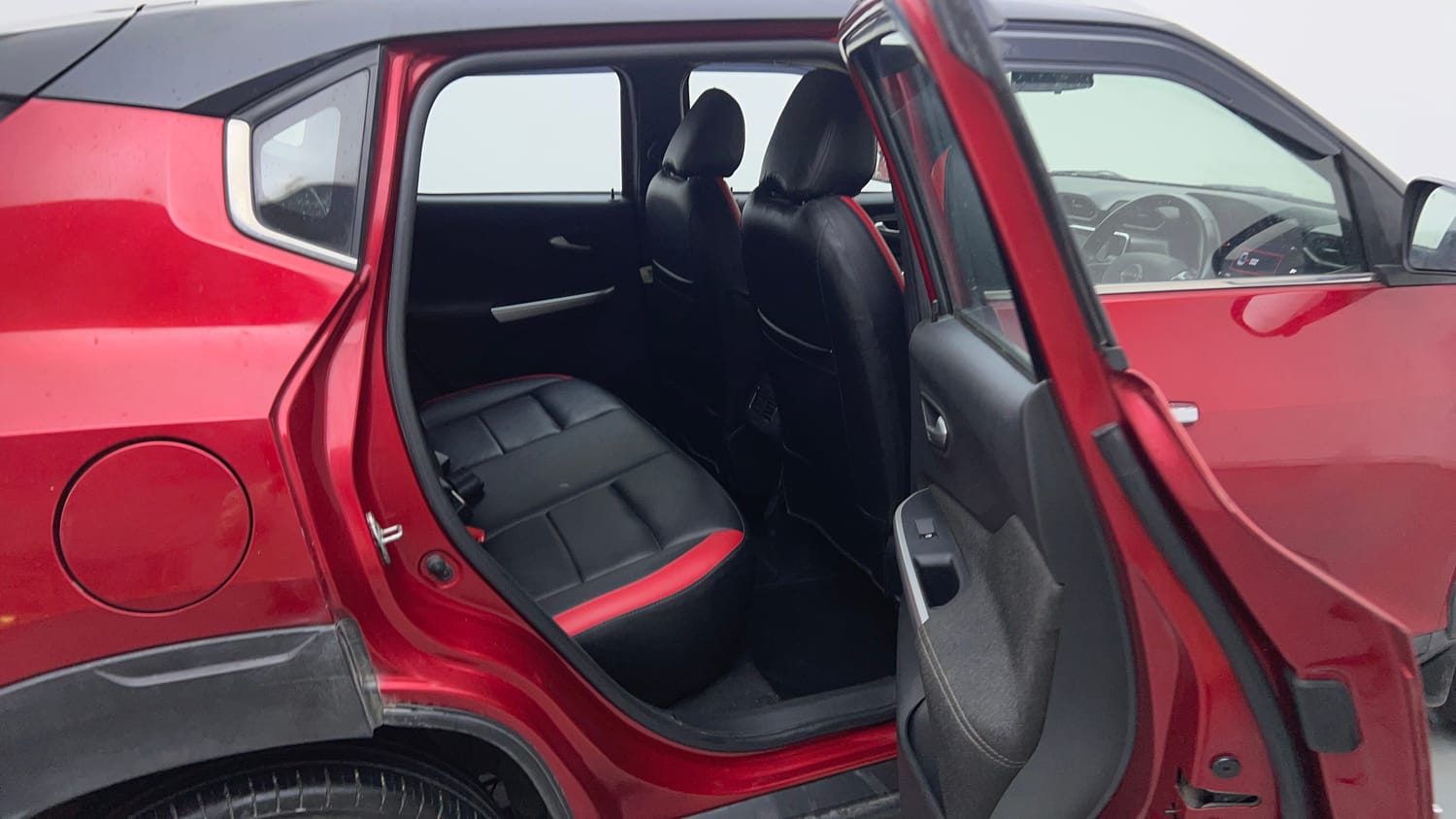 Used 2021 Nissan Magnite XV Premium Petrol + CNG(Outside Fitted) Cng Manual interior RIGHT SIDE REAR DOOR CABIN VIEW