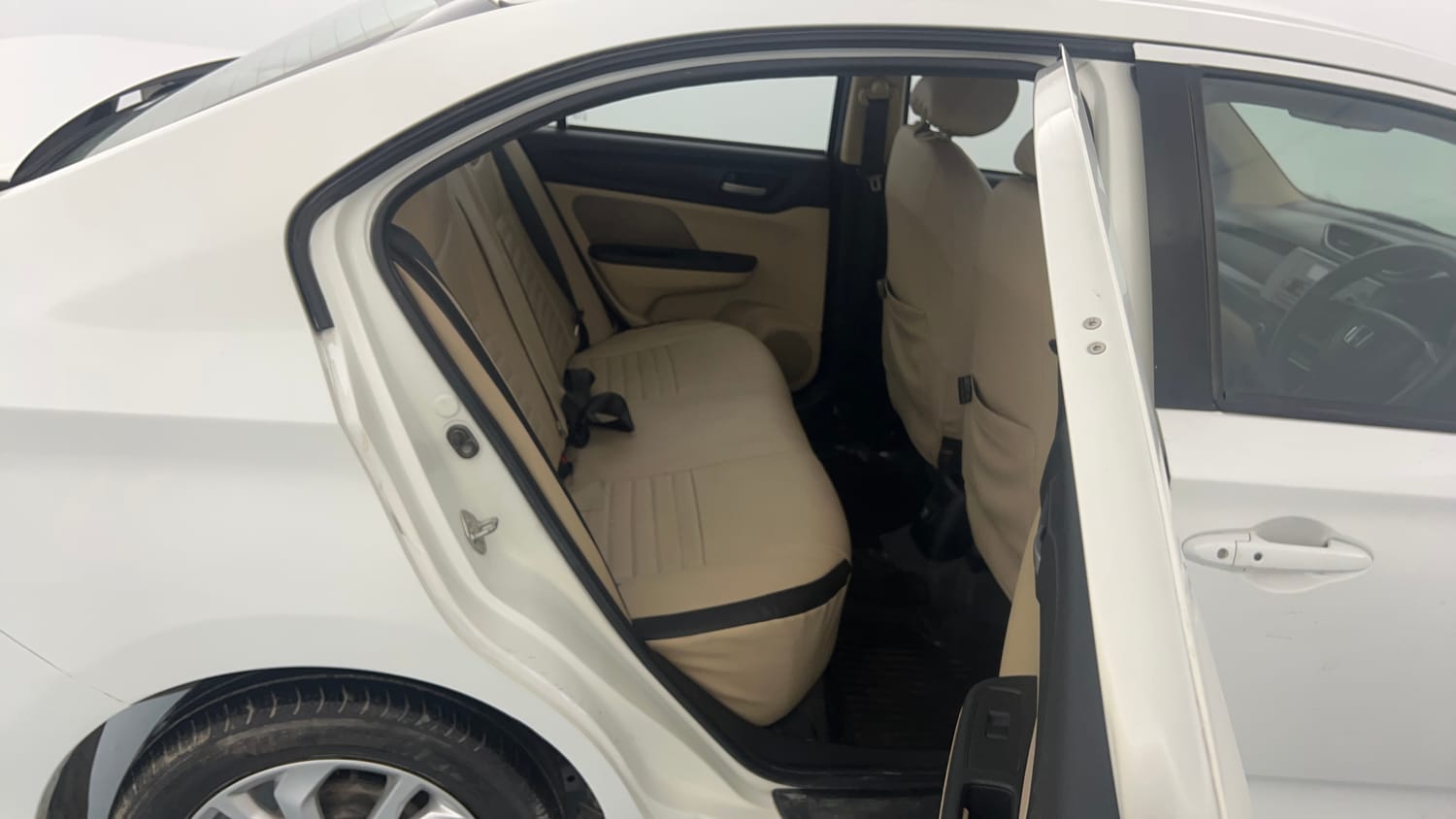 Used 2019 Honda Amaze 1.2 V MT Petrol Petrol Manual interior RIGHT SIDE REAR DOOR CABIN VIEW