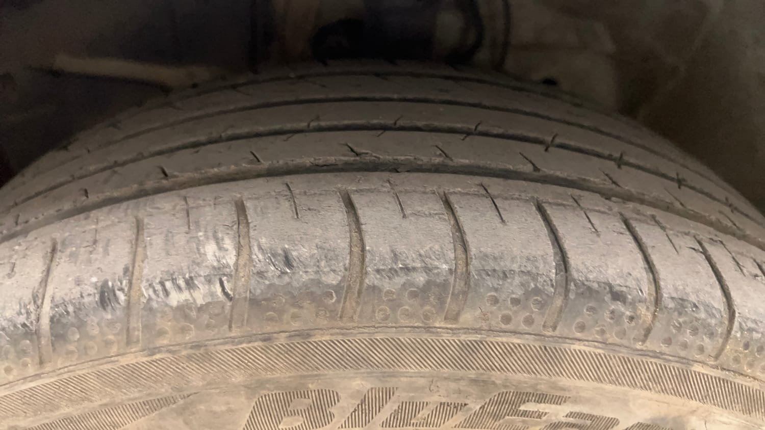 Used 2018 Honda City VX Petrol Petrol Manual tyres LEFT FRONT TYRE TREAD VIEW